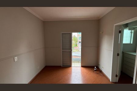 Casa à venda com 166m², 3 quartos e 3 vagas Casa à venda com 166m², 3 quartos e 3 vagasSuite