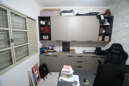 Casa à venda com 163m², 3 quartos e 2 vagasQuarto 1