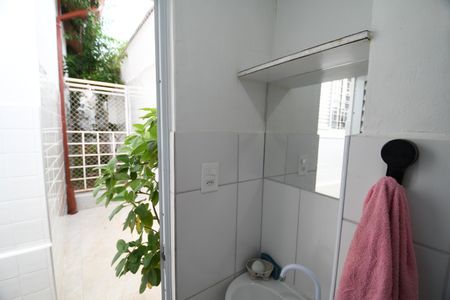 Casa à venda com 163m², 3 quartos e 2 vagasBanheiro de serviço