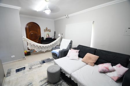 Casa à venda com 163m², 3 quartos e 2 vagasSala