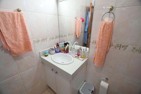 Casa à venda com 163m², 3 quartos e 2 vagasBanheiro Suíte