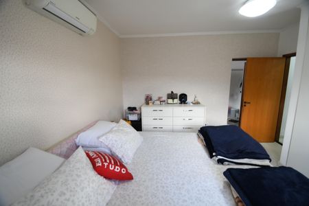 Casa à venda com 163m², 3 quartos e 2 vagasQuarto 2 - Suíte