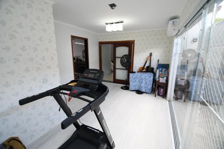 Casa à venda com 163m², 3 quartos e 2 vagasSala