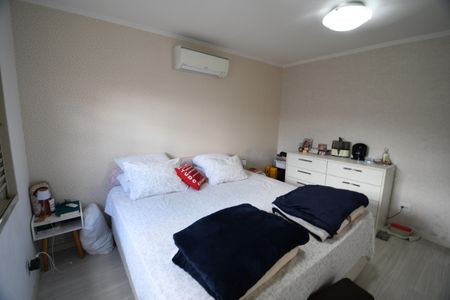 Casa à venda com 163m², 3 quartos e 2 vagasQuarto 2 - Suíte