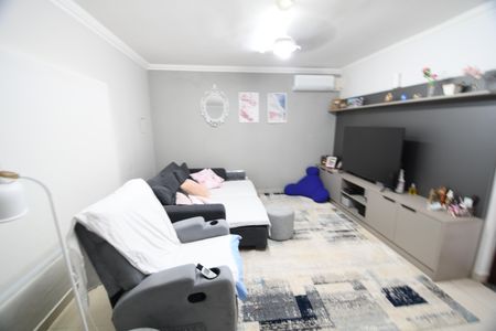 Sala de casa à venda com 3 quartos, 163m² em Vila Nova Teixeira, Campinas