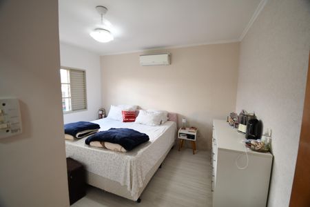 Casa à venda com 163m², 3 quartos e 2 vagasQuarto 2 - Suíte