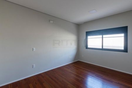 Casa à venda com 4 quartos, 443m² em Sousas, Campinas