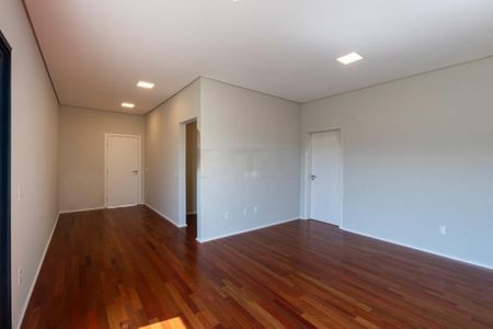 Casa à venda com 4 quartos, 443m² em Sousas, Campinas