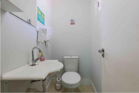 Casa à venda com 265m², 10 quartos e sem vaga