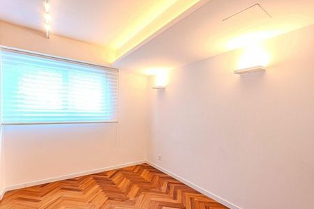 Apartamento à venda com 600m², 6 quartos e 4 vagas