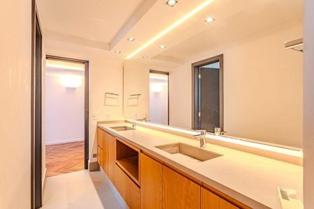 Apartamento à venda com 600m², 6 quartos e 4 vagas