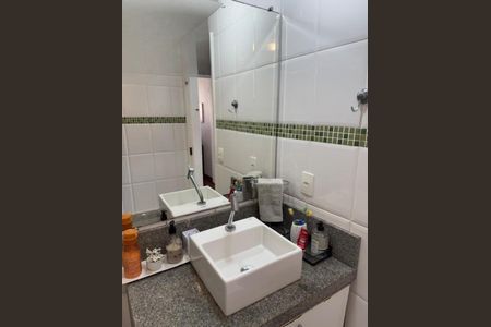Apartamento à venda com 82m², 3 quartos e 1 vagaBanheiro