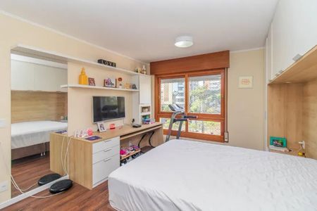 Quarto de apartamento à venda com 3 quartos, 128m² em Auxiliadora, Porto Alegre
