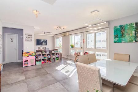 Sala de apartamento à venda com 3 quartos, 128m² em Auxiliadora, Porto Alegre