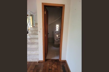 Casa à venda com 400m², 3 quartos e 5 vagasFoto 04