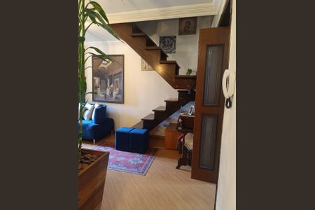 Casa de condomínio para alugar com 170m², 3 quartos e 2 vagas