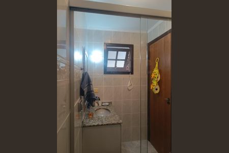 Casa de condomínio para alugar com 170m², 3 quartos e 2 vagas Casa de condomínio para alugar com 170m², 3 quartos e 2 vagasBanheiro 2