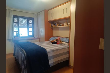 Casa de condomínio para alugar com 170m², 3 quartos e 2 vagas