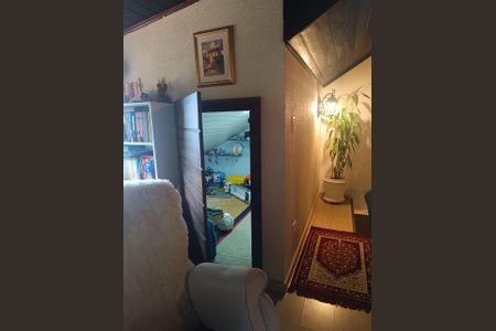 Casa de condomínio para alugar com 170m², 3 quartos e 2 vagas