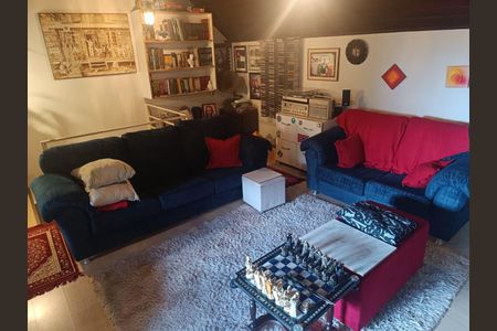 Casa de condomínio para alugar com 170m², 3 quartos e 2 vagas Casa de condomínio para alugar com 170m², 3 quartos e 2 vagasÁrea Comum