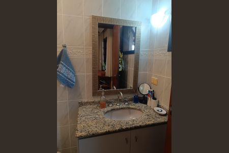 Casa de condomínio para alugar com 170m², 3 quartos e 2 vagas Casa de condomínio para alugar com 170m², 3 quartos e 2 vagasBanheiro 2