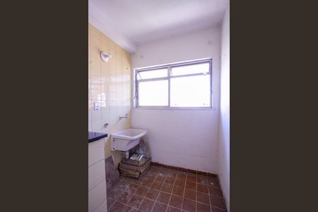 Apartamento para alugar com 65m², 2 quartos e 1 vagaÁrea de Serviço