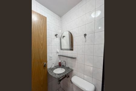 Apartamento para alugar com 64m², 3 quartos e 1 vaga Apartamento para alugar com 64m², 3 quartos e 1 vagaBanheiro