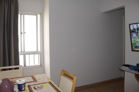 Apartamento à venda com 2 quartos, 45m² em Luz, São Paulo