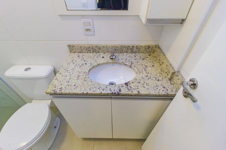 Apartamento para alugar com 30m², 1 quarto e sem vagaDetalhe - Banheiro