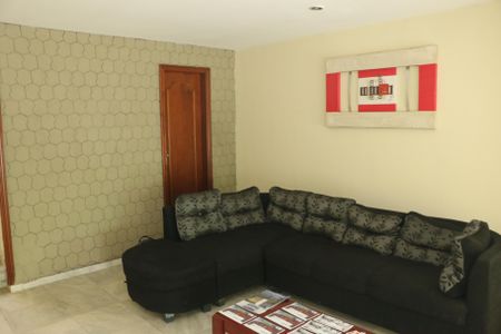 Apartamento para alugar com 100m², 3 quartos e 1 vagaHall de entrada