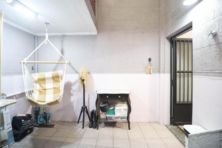 Casa à venda com 120m², 2 quartos e 2 vagas