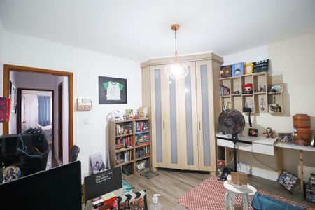 Casa à venda com 120m², 2 quartos e 2 vagas