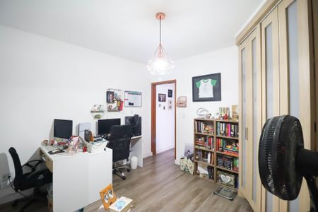 Casa à venda com 120m², 2 quartos e 2 vagas