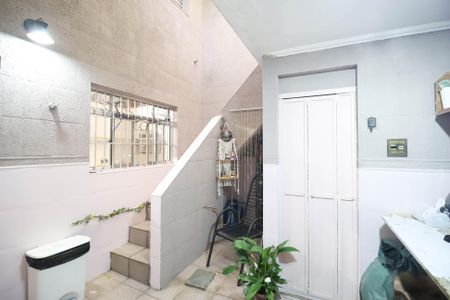 Casa à venda com 120m², 2 quartos e 2 vagas