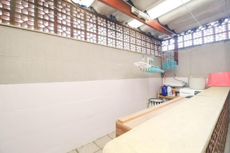 Casa à venda com 120m², 2 quartos e 2 vagas