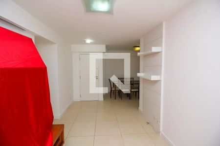 Apartamento para alugar com 72m², 2 quartos e 1 vagaSala