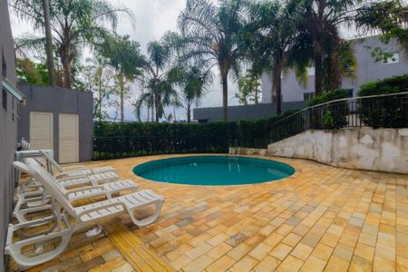 Apartamento para alugar com 52m², 2 quartos e sem vagaÁrea comum - Piscina