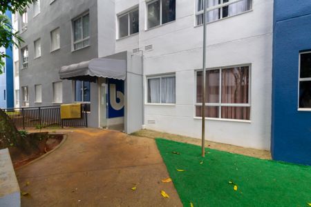 Apartamento para alugar com 52m², 2 quartos e sem vagaÁrea comum
