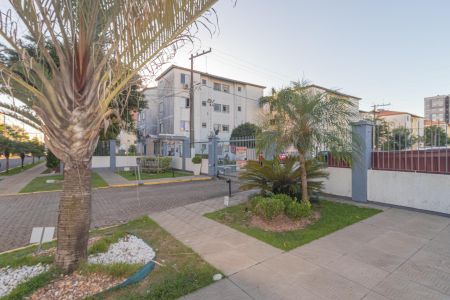 Apartamento à venda com 45m², 2 quartos e 1 vaga Apartamento à venda com 45m², 2 quartos e 1 vagaFachada do Condomínio