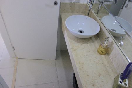Apartamento para alugar com 114m², 3 quartos e 2 vagasLavabo 