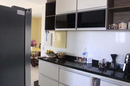 Apartamento para alugar com 114m², 3 quartos e 2 vagasCozinha 