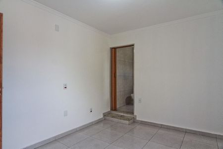 Casa para alugar com 150m², 3 quartos e 2 vagasSuíte