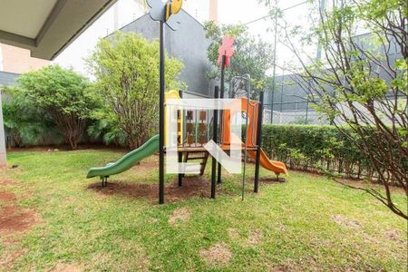 Apartamento para alugar com 140m², 2 quartos e 2 vagasÁrea comum - Playground