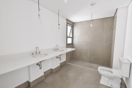 Apartamento para alugar com 140m², 2 quartos e 2 vagasBanheiro da suíte 2