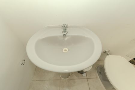 Apartamento para alugar com 80m², 2 quartos e sem vagaBanheiro