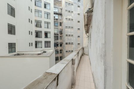 Apartamento para alugar com 80m², 2 quartos e sem vaga Apartamento para alugar com 80m², 2 quartos e sem vagaSacada