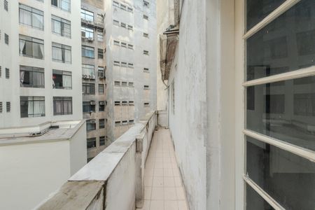 Apartamento para alugar com 80m², 2 quartos e sem vaga Apartamento para alugar com 80m², 2 quartos e sem vagaSacada