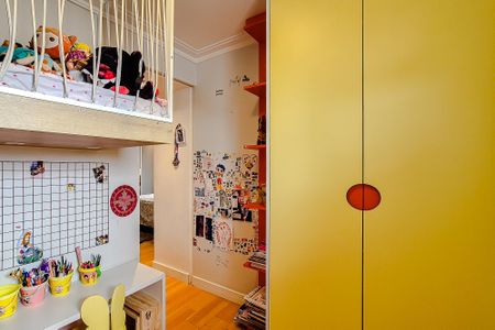 Apartamento à venda com 69m², 2 quartos e 1 vagaQuarto 2