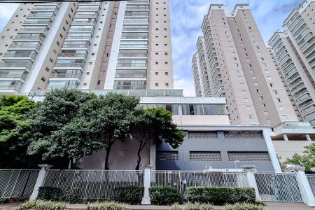 Apartamento à venda com 69m², 2 quartos e 1 vagaFachada - Plaquinha