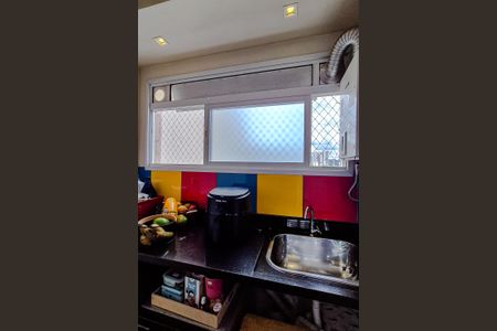 Apartamento à venda com 69m², 2 quartos e 1 vagaÁrea de Serviço